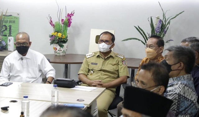 Kontroversi Mal Pelayanan Publik di Makassar