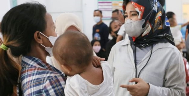 Fatmawati Rusdi Tinjau PKM di Bontoala Makassar