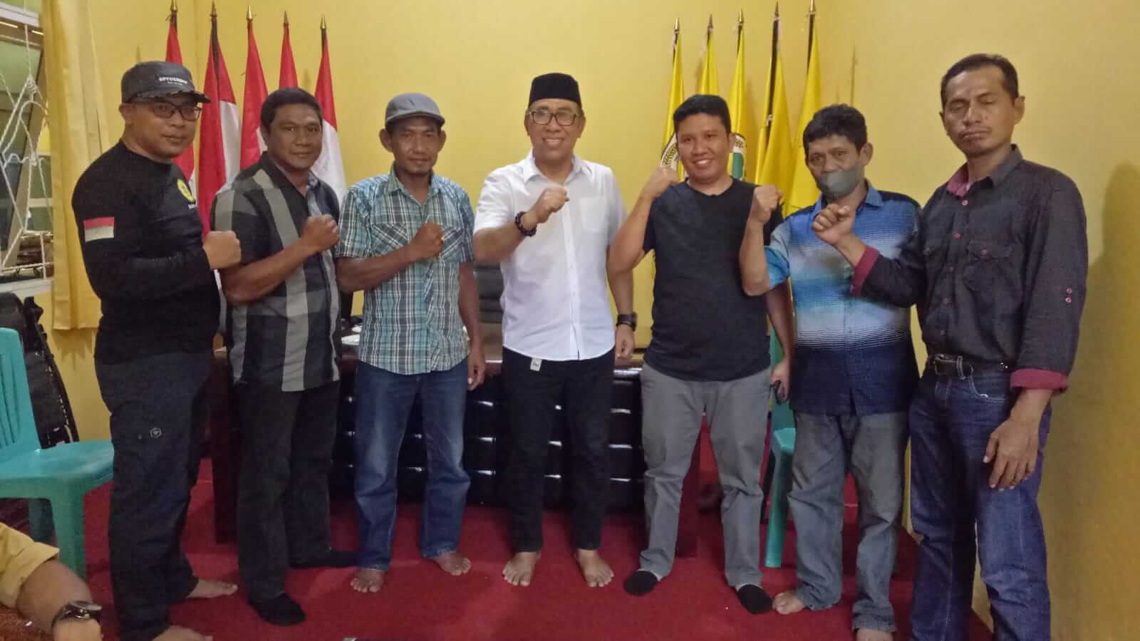 Mendes Desa Anrihua Muh Ramli Lampe masuk Golkar