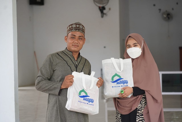 Andalan Mengaji Berbagi Mukenah