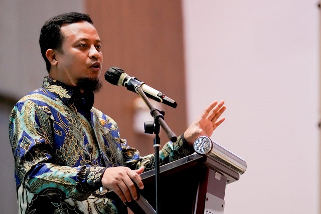 Gubernur Sulsel Andi Sudirman Sulaiman