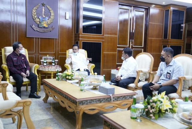 Gubernur Sulsel Andi Sudirman Sulaiman Terima Dirjen Bina Pemdes