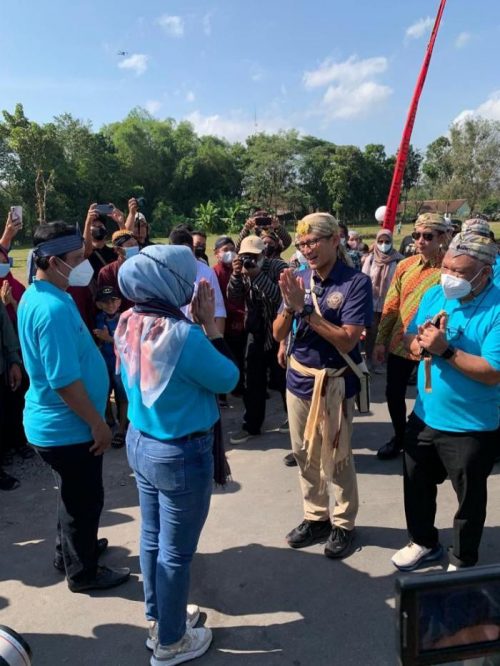 Sandiaga Uno Dorong Potensi Desa Wisata Bugisan Ciptakan Lapangan Kerja