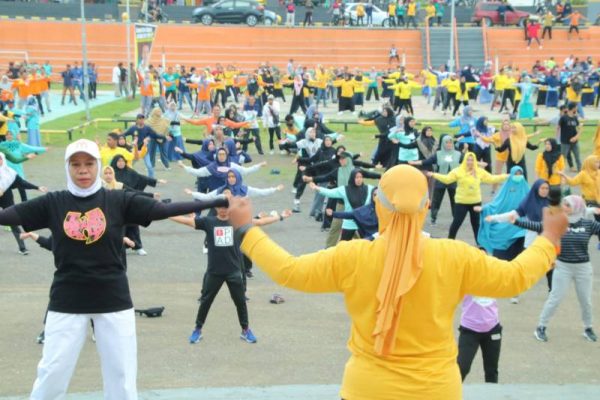 Disparpora Soppeng Gelar Senam Sehat Peringati Haornas