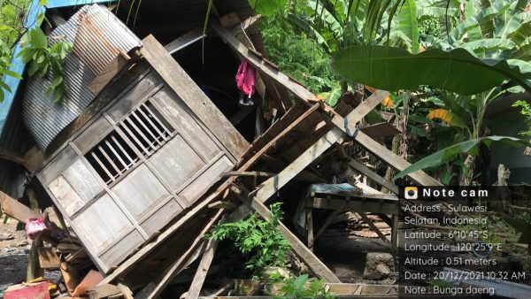 Rumah Korban Gempa di Selayar