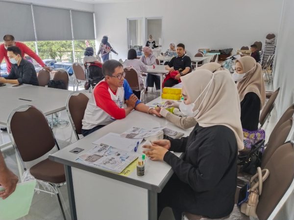 PT Kharisma Sentosa Sukses Gelar Donor Darah dan Pemeriksaan Gratis