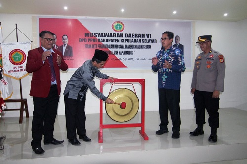 Ketua DPRD Mappatunru Hadiri Musda ke-VI DPD PPNI Selayar