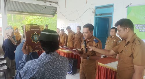 Pemdes Balang Butung Lantik Perangkat Desa, Dipimpin Kades Muslimin