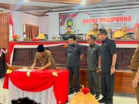 Rapat paripurna DPRD selayar