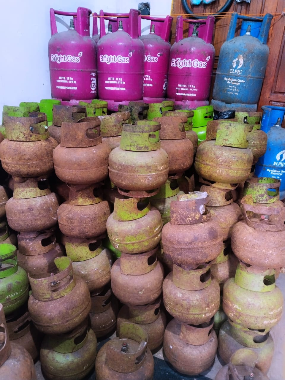 Warga Selayar Menjerit, Harga Gas Elpiji 3 Kg Tembus Rp50 Ribu