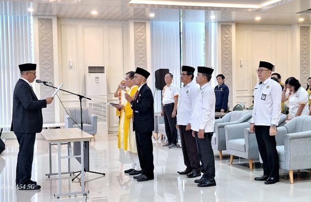 Kakanwil Kemenag Sulsel Lantik Sumarjo Sebagai Pembimas Buddha