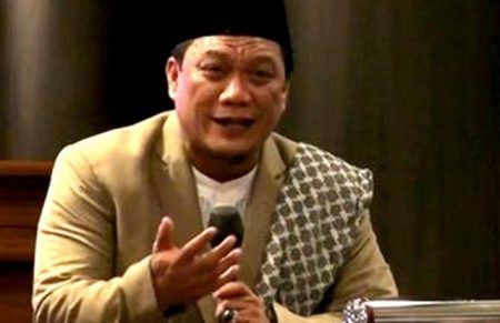 Ustaz Yahya Waloni Wafat Saat Berdakwah, Dikebumikan di Purwakarta