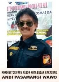 Koordinator FKPM Resir Makassar Bersama Ketua Sektor GKPM Ucapkan Dirgahayu Brimob ke-80 Tahun
