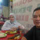 Kesederhanaan Pasha Ungu Tuai Pujian, Pilih Makan di Warung Pinggir Jalan Usai Konser