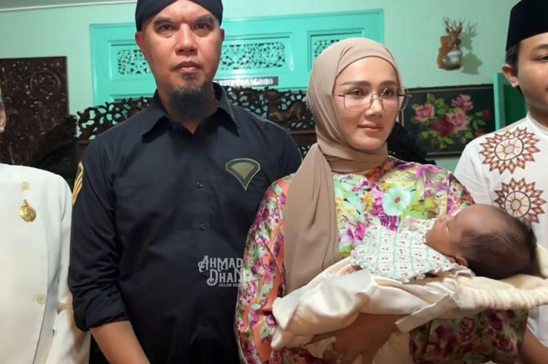 Ahmad Dhani dan Mulan Jameela