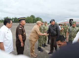 Wali Kota Makassar Jemput Dua Pejabat Tinggi RI di Bandara Hasanuddin