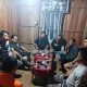 Rapat Koordinasi Pemerintah Desa Patikarya dan Pemerintah Desa Patilereng, bersama tim SAR gabungan, Sabtu (24/1/2026) malam.