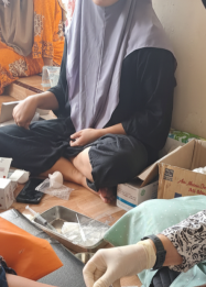 Jejak Pengabdian Bidan Desa Marfiani di Pulau Terpencil Selayar