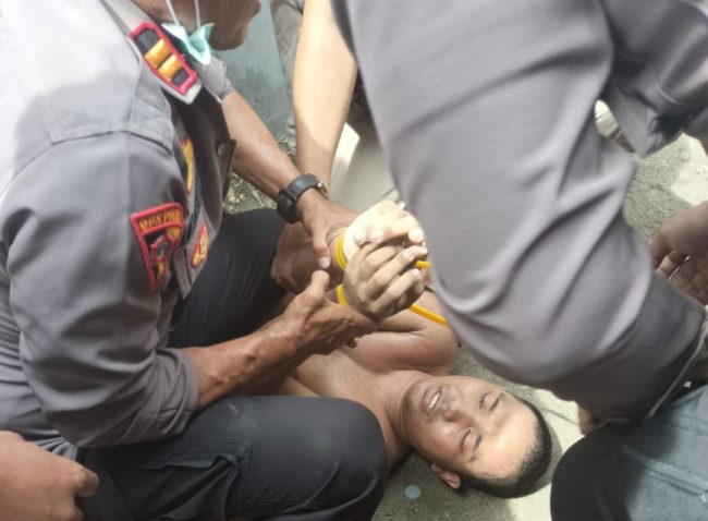 Polisi di Selayar Diserang Warga Bersenjata Kampak