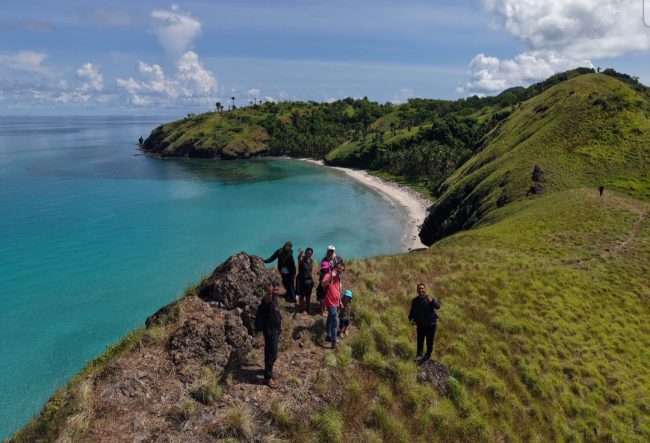 Bukit Nane Artikel bukabaca