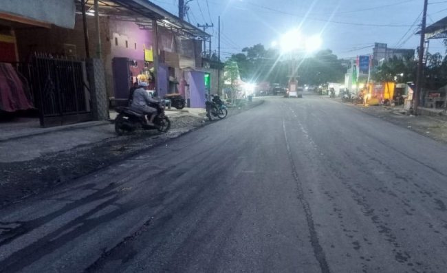 Pemerintah Provinsi Sulawesi Selatan (Pemprov Sulsel) terus mempercepat pelaksanaan program Multi Years Project (MYP) pada sejumlah ruas jalan strategis di berbagai daerah.
