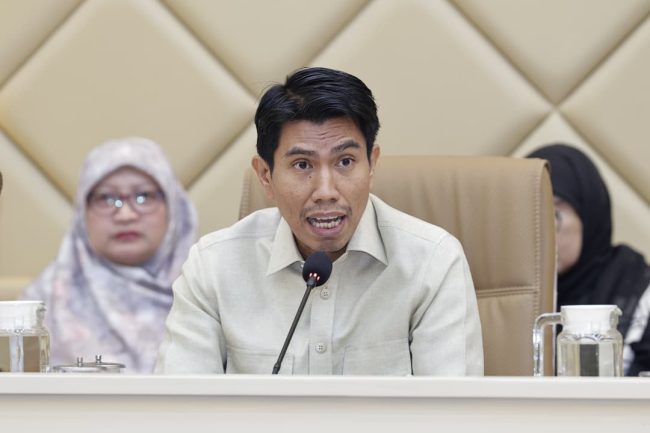 Bahtra Banong Tolak Remunerasi Kepala Daerah Disamaratakan Tanpa Prestasi