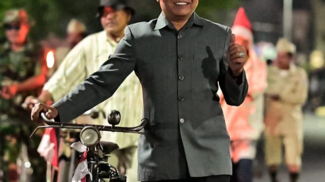 Ada Warga Mirip Oemar Bakri di Malam Taptu Selayar