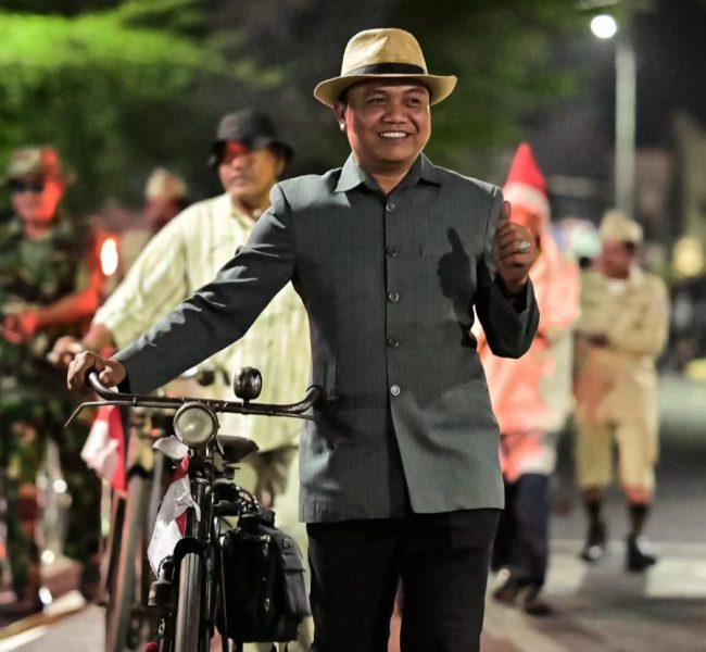 Ada Warga Mirip Oemar Bakri di Malam Taptu Selayar