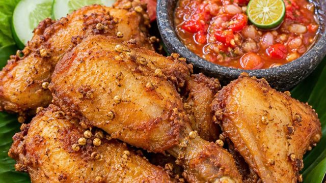 Ayam Goreng Ketumbar Sambal Pecak